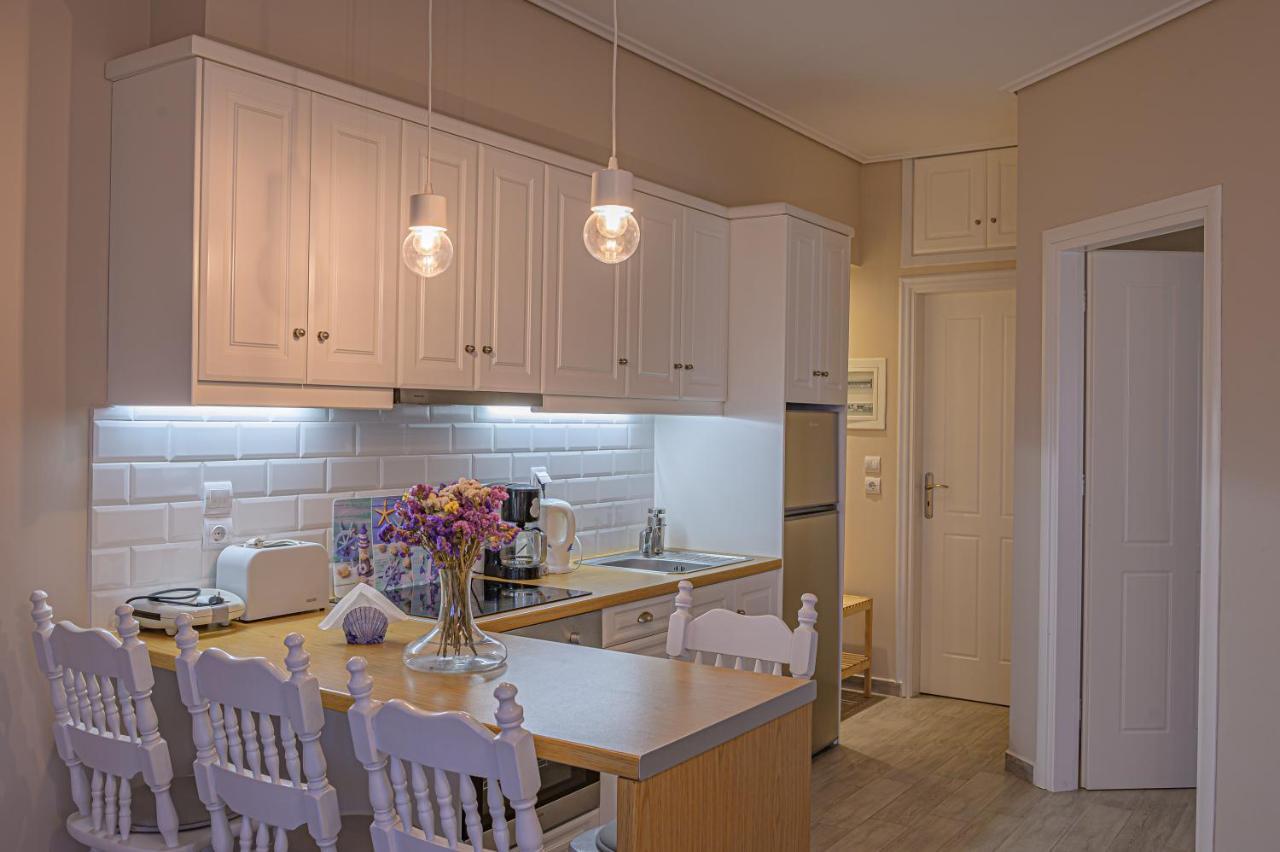 Paralio Astros Beachfront Suites Xiropigado Luaran gambar